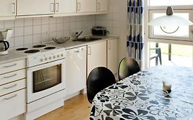 Two-Bedroom Holiday home in Højer 2